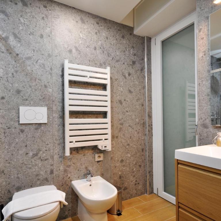 I-Host Como Luxury Apartment - Verde - Appartamento - 17
