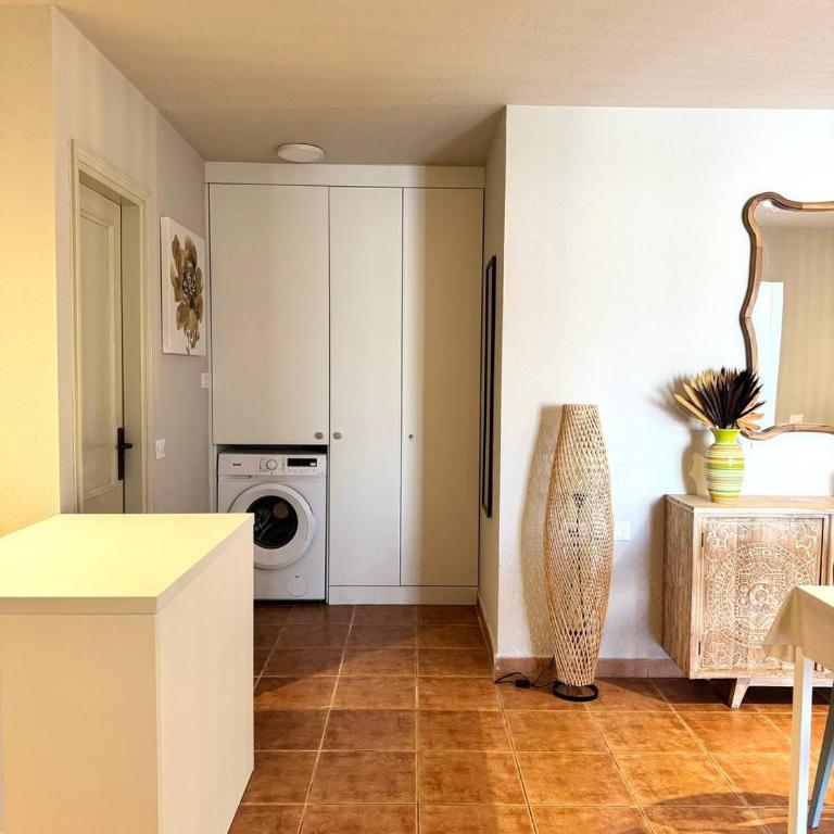 Luxury Pergola del Sol - One-Bedroom Apartment - 18