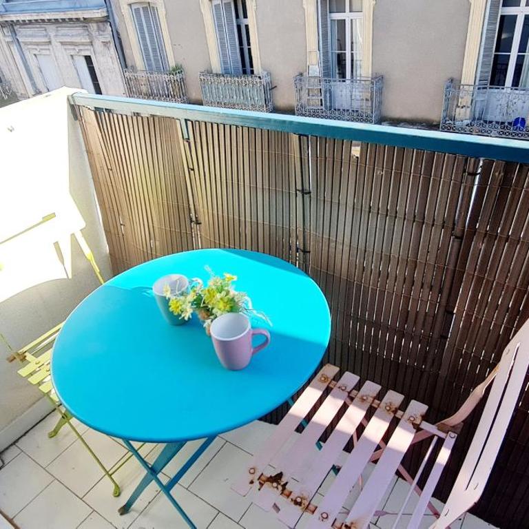 LE PETIT THAI 2 Pièces Climatisé Centre ville avec balcon - Apartment mit 1 Schlafzimmer - 3
