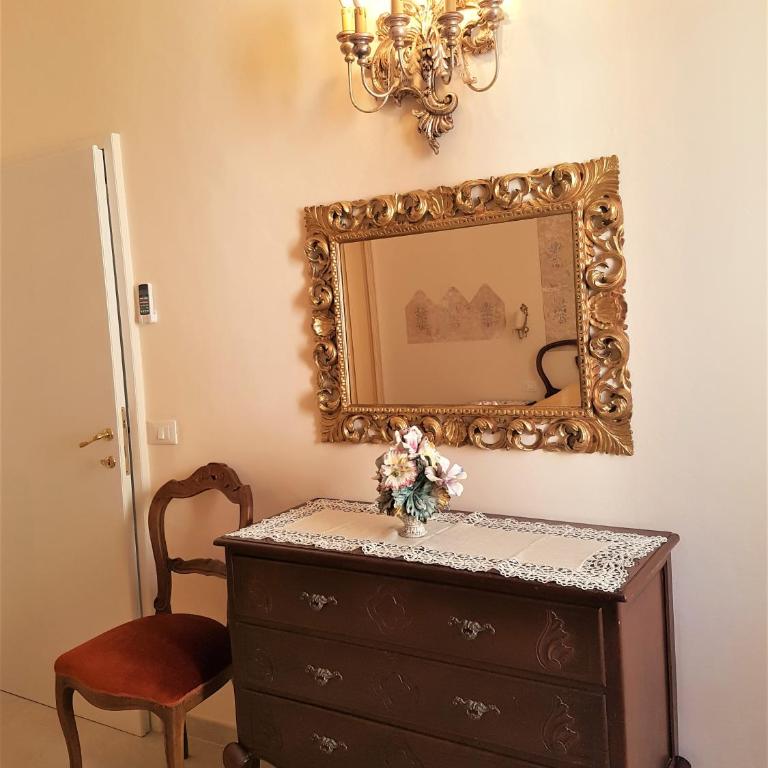 Historical Apartments By Seaside - Appartamento - 17