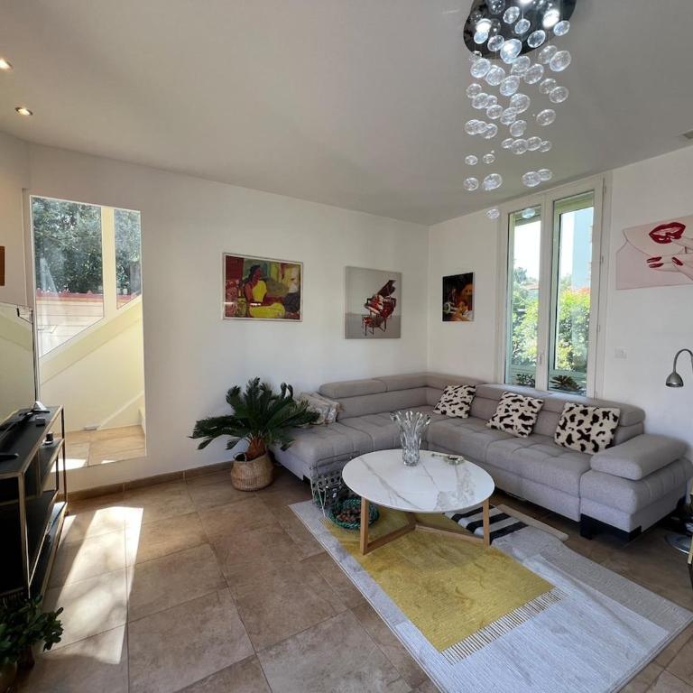 Peaceful Villa Walk to Antibes Beaches - Villa mit 2 Schlafzimmern - 3