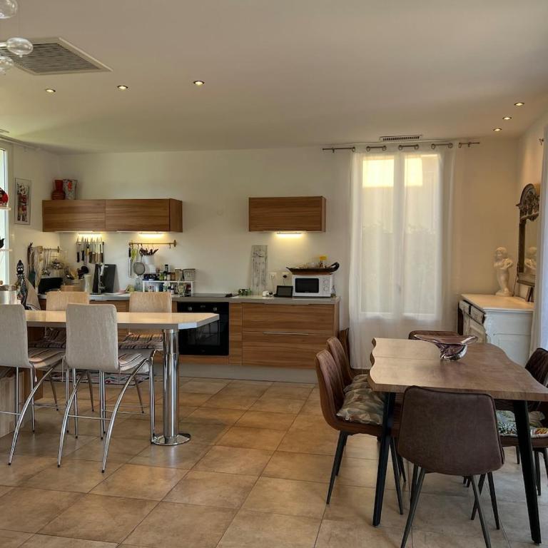 Peaceful Villa Walk to Antibes Beaches - Villa mit 2 Schlafzimmern - 7
