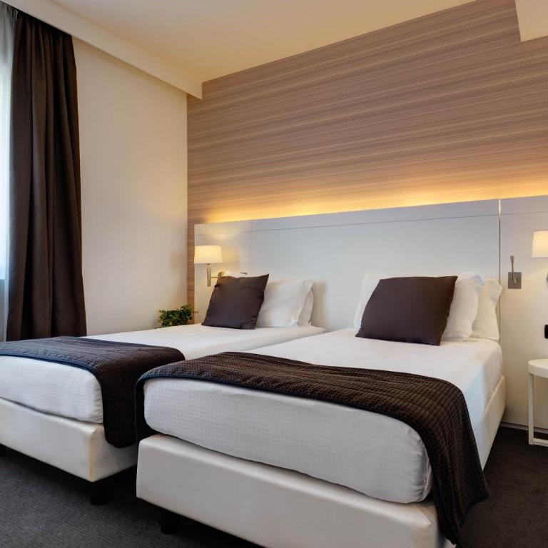 iH Hotels Roma Z3 - Camera Doppia con Letti Singoli - 3