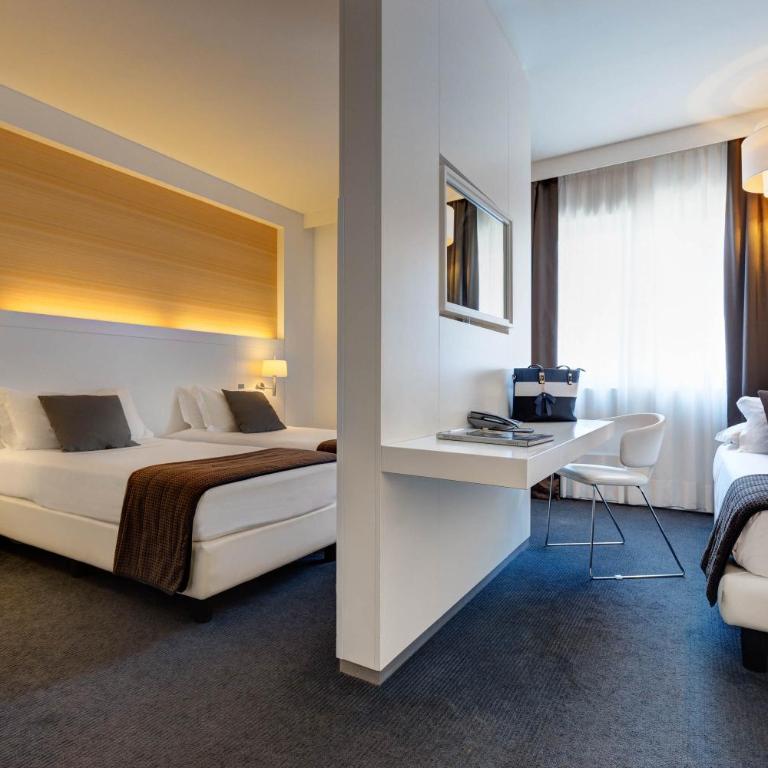 iH Hotels Roma Z3 - Camera Tripla - 4
