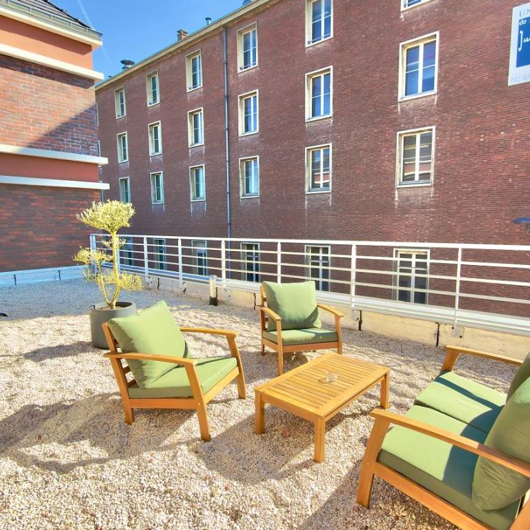 La Canopée Rooftop - Cinéma - Netflix - Centre - Appartement 2 Chambres avec Terrasse - 13