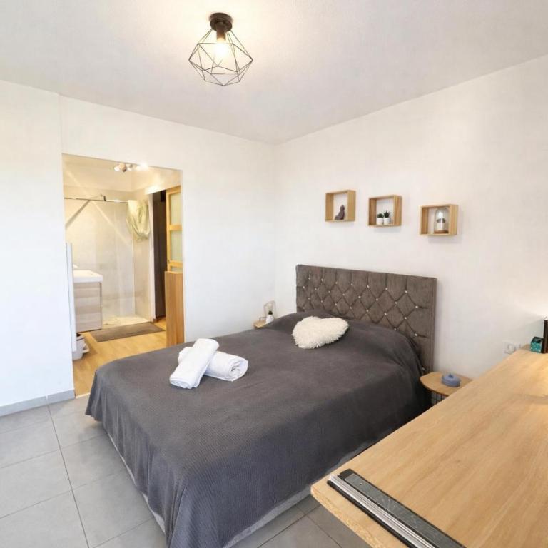 Le jardin d'Allori-Joli appartement T2 avec grande terrasse et parking proche centre ville Aix - Apartment mit 1 Schlafzimmer - 10
