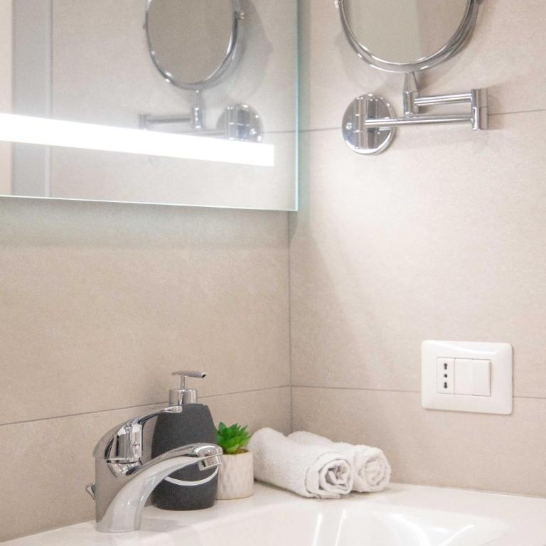 Stylish 1BR Apartment Near Milano Centrale - Appartamento - 17