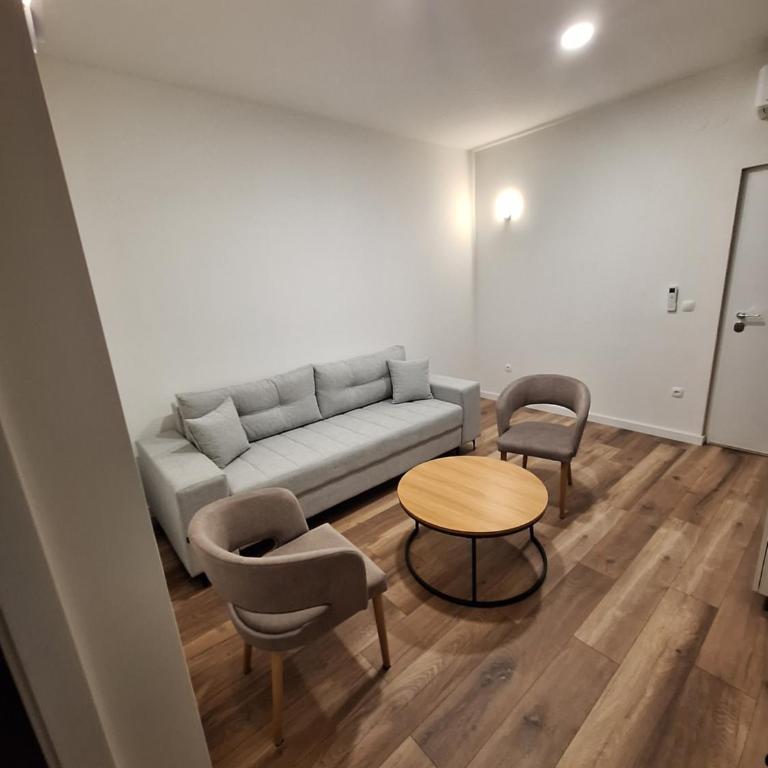 Apartments Luma - One-Bedroom Apartment - 2