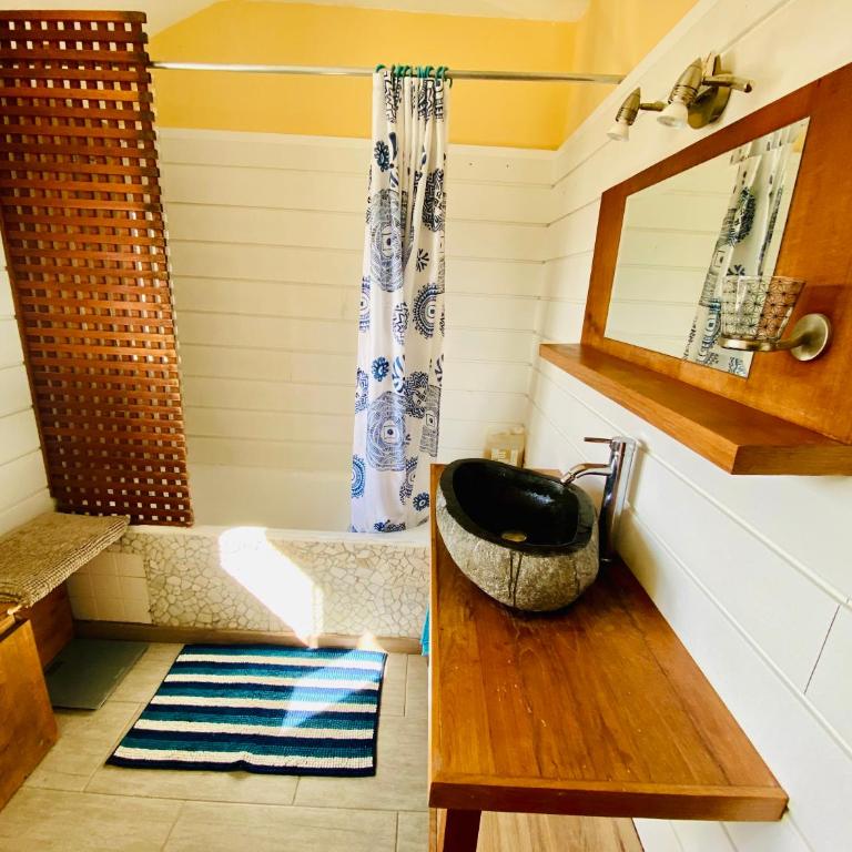 Kerest ArMor, Cœur de Concarneau, jardin terrasse - Maison 2 Chambres - 24
