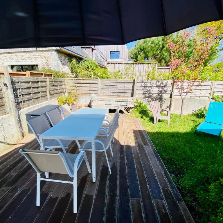 Kerest ArMor, Cœur de Concarneau, jardin terrasse - Maison 2 Chambres - 28
