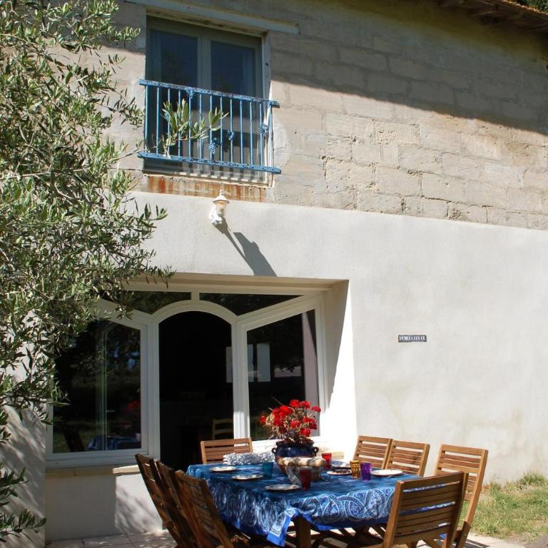 La FENIERE, Gite du Mas de la Vigne in Camargue - Three-Bedroom House - 1