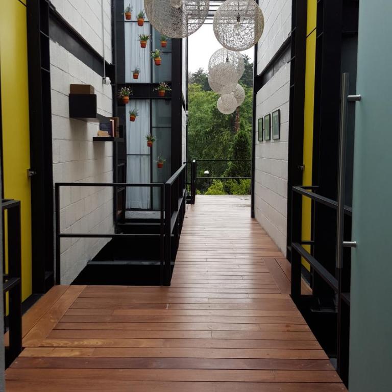 Cozy Loft with Balcony - Apartamento - 2 niveles - 41