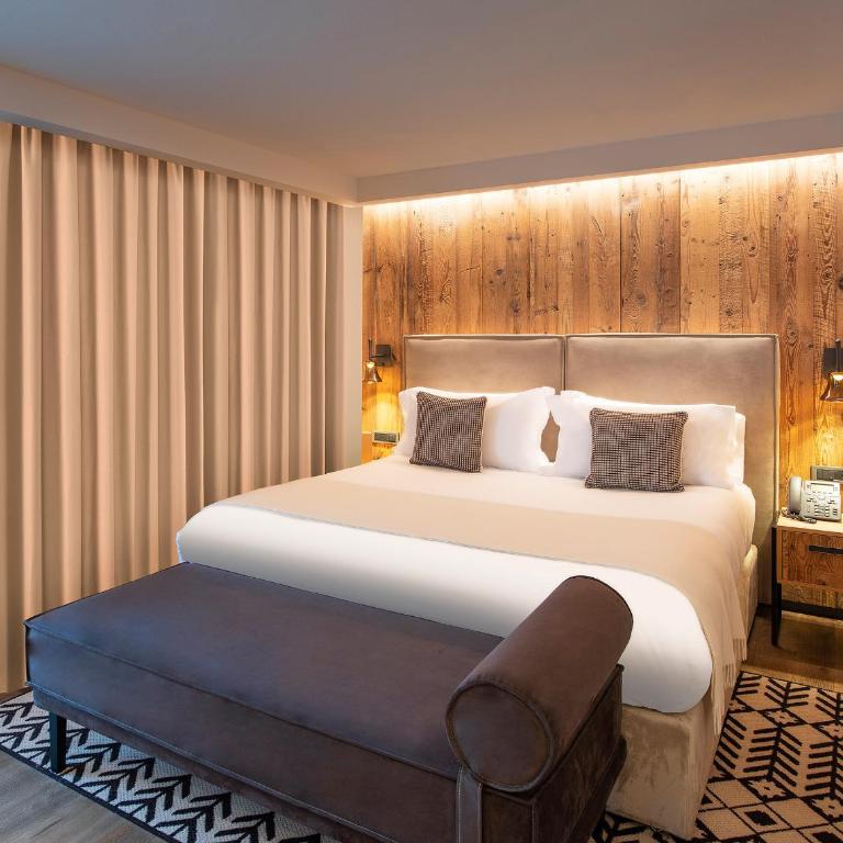 Le Massif Hotel & Lodge Courmayeur - The Leading Hotels of the World - Camera Matrimoniale Deluxe - 4