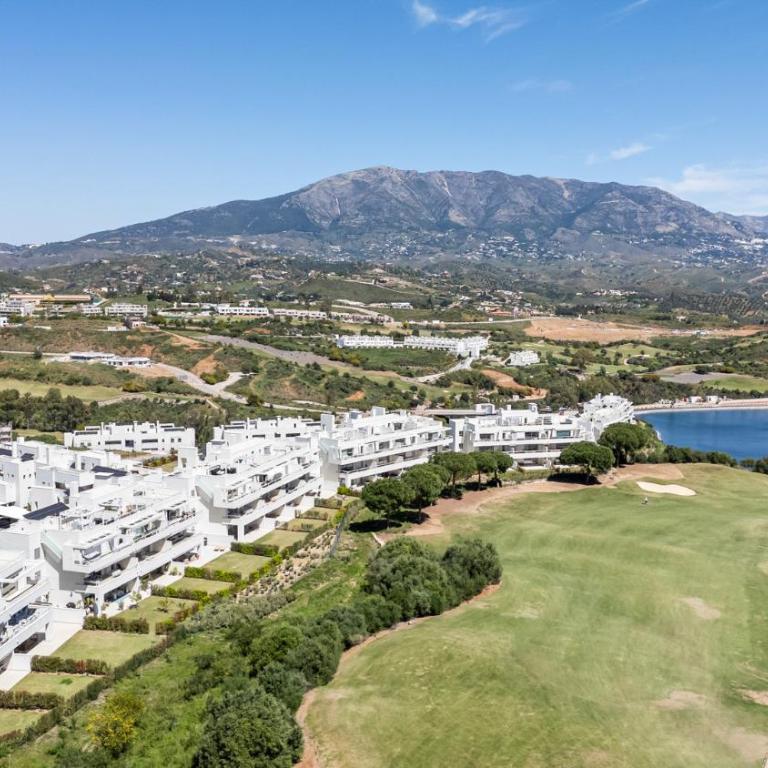 ViVi Homes - The Don - Terrace - Views - Pool - Apartamento de 2 dormitorios con vistas - 28