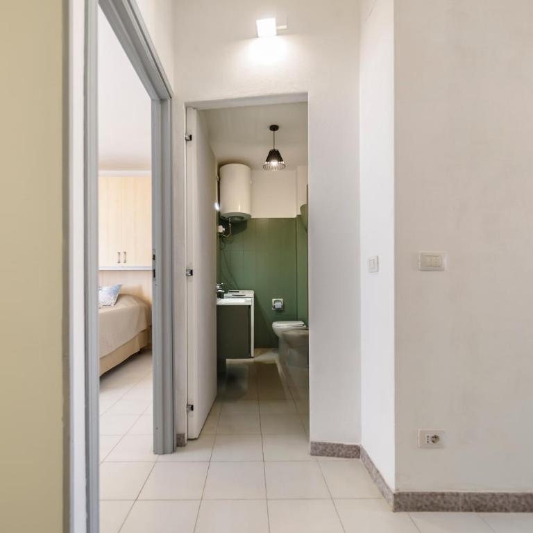 MMHS Alghero Casa BS7 6PX 2BR wi-fi - Two-Bedroom Apartment with Balcony - 10