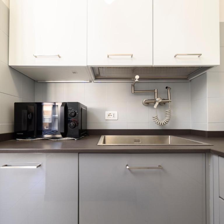 MMHS Alghero Casa BS7 6PX 2BR wi-fi - Two-Bedroom Apartment with Balcony - 11