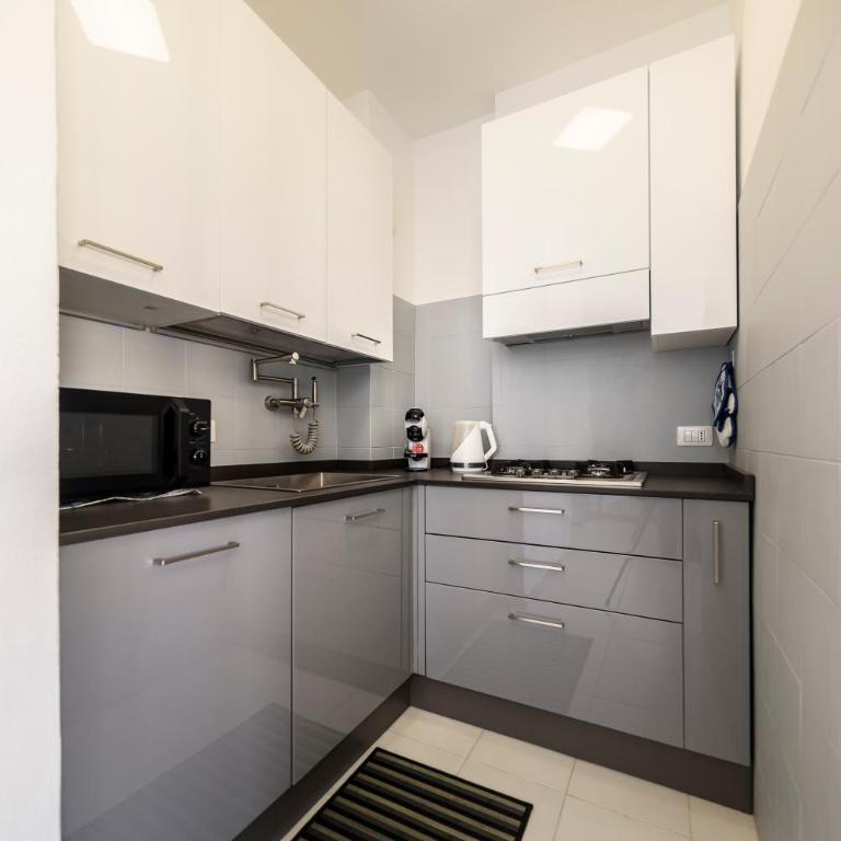 MMHS Alghero Casa BS7 6PX 2BR wi-fi - Two-Bedroom Apartment with Balcony - 19