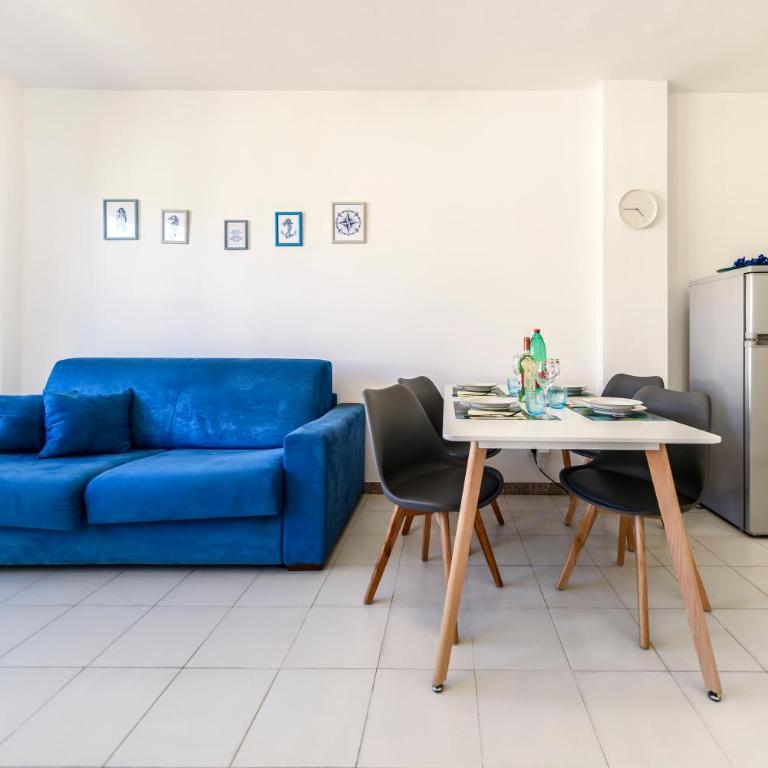 MMHS Alghero Casa BS7 6PX 2BR wi-fi - Two-Bedroom Apartment with Balcony - 29