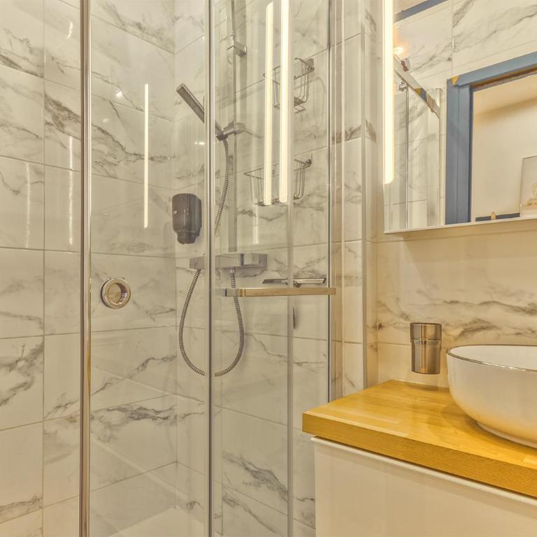Damalia - Suite 4 - Aix Les Bains Hyper centre - proche Casino - Apartment mit 1 Schlafzimmer - 6