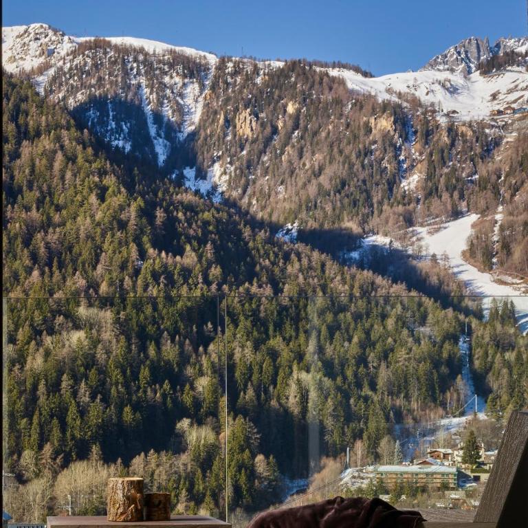 Le Massif Hotel & Lodge Courmayeur - The Leading Hotels of the World - Camera Matrimoniale con Vista Montagna - 4