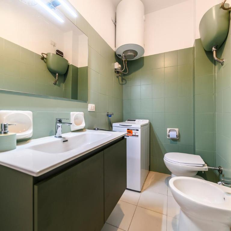 MMHS Alghero Casa BS7 6PX 2BR wi-fi - Two-Bedroom Apartment with Balcony - 49