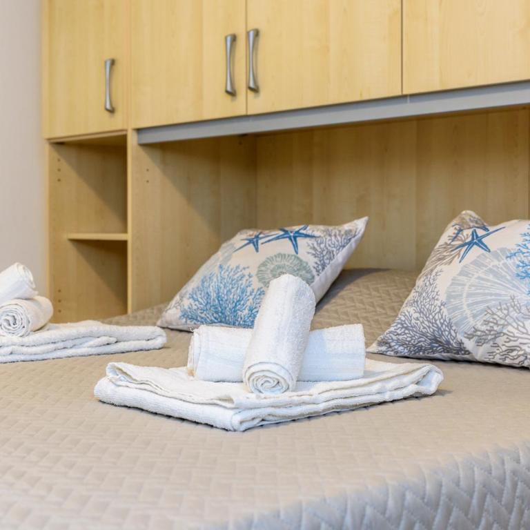 MMHS Alghero Casa BS7 6PX 2BR wi-fi - Two-Bedroom Apartment with Balcony - 55
