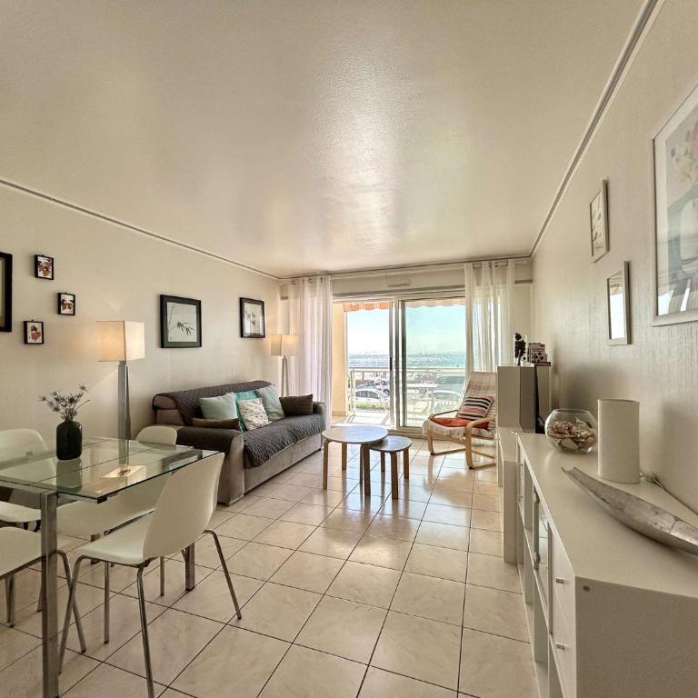 Le France, T2 traversant - Face Mer avec Garage - PORNICHET - PT300-050 - Appartement 1 Chambre - 2