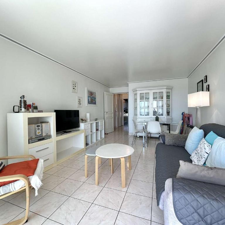 Le France, T2 traversant - Face Mer avec Garage - PORNICHET - PT300-050 - Appartement 1 Chambre - 4