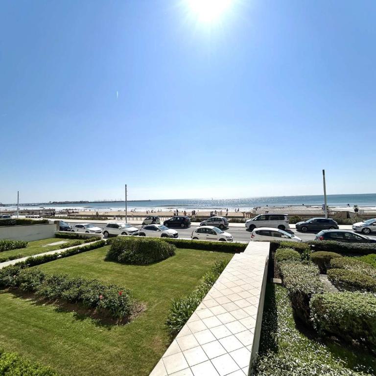 Le France, T2 traversant - Face Mer avec Garage - PORNICHET - PT300-050 - Appartement 1 Chambre - 22