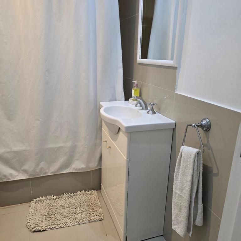 Divino dto zona centro con cochera y terraza con solarium propia - Apartamento de 1 dormitorio - 17