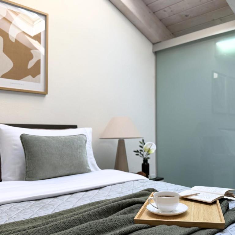 Royal Gardens Apartment - Superior One-Bedroom Apartment with Balcony - 24