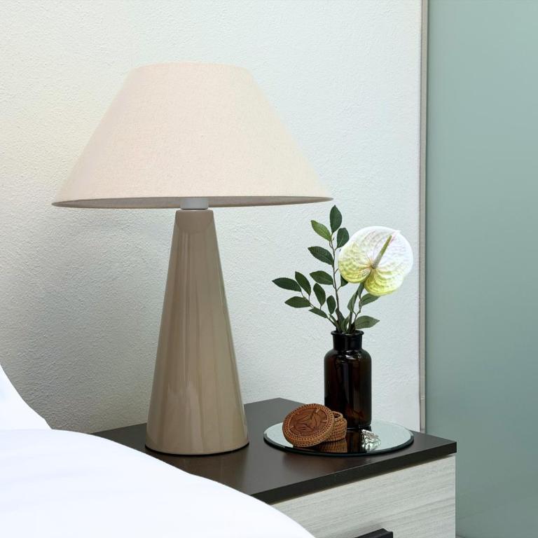 Royal Gardens Apartment - Superior One-Bedroom Apartment with Balcony - 23