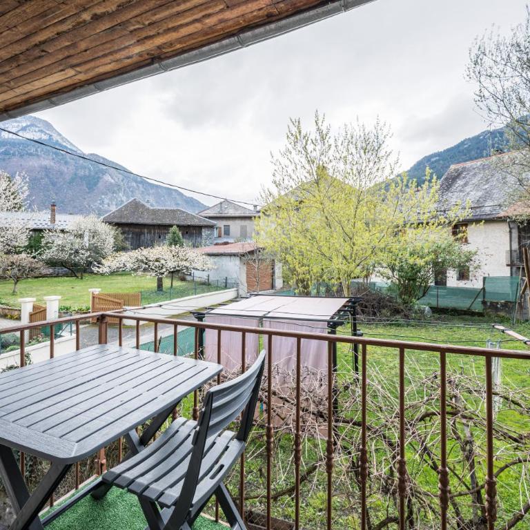 La Belle Maurienne - Balcon avec vue sur montagne - Appartement - 11