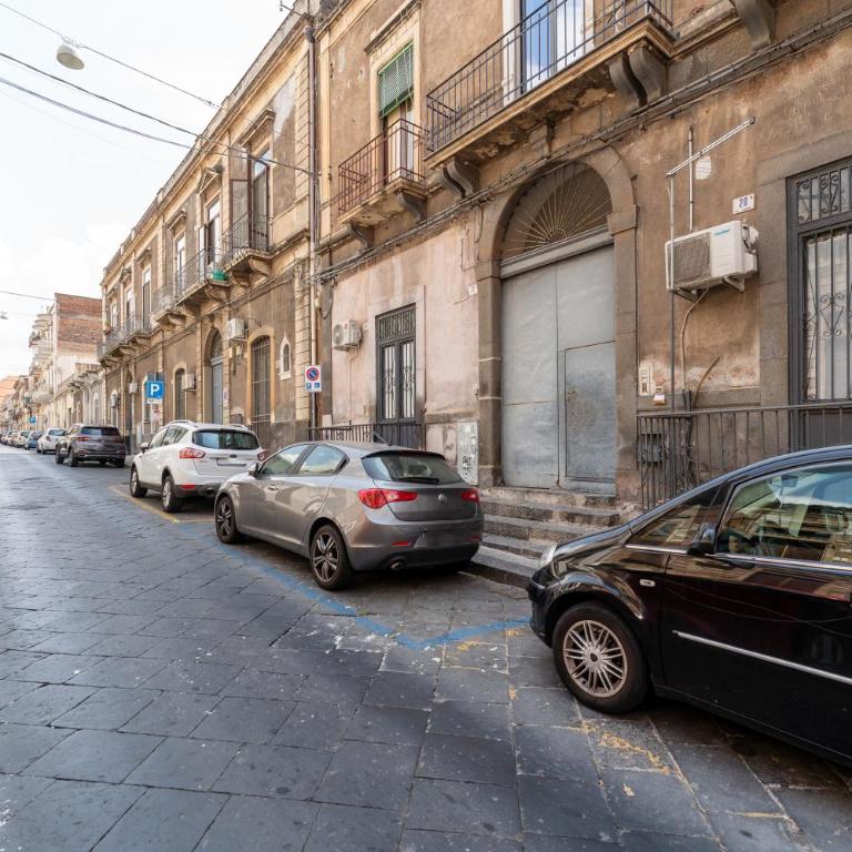 Sicilian Hideaway Catania by Harmony House - Apartment - 32