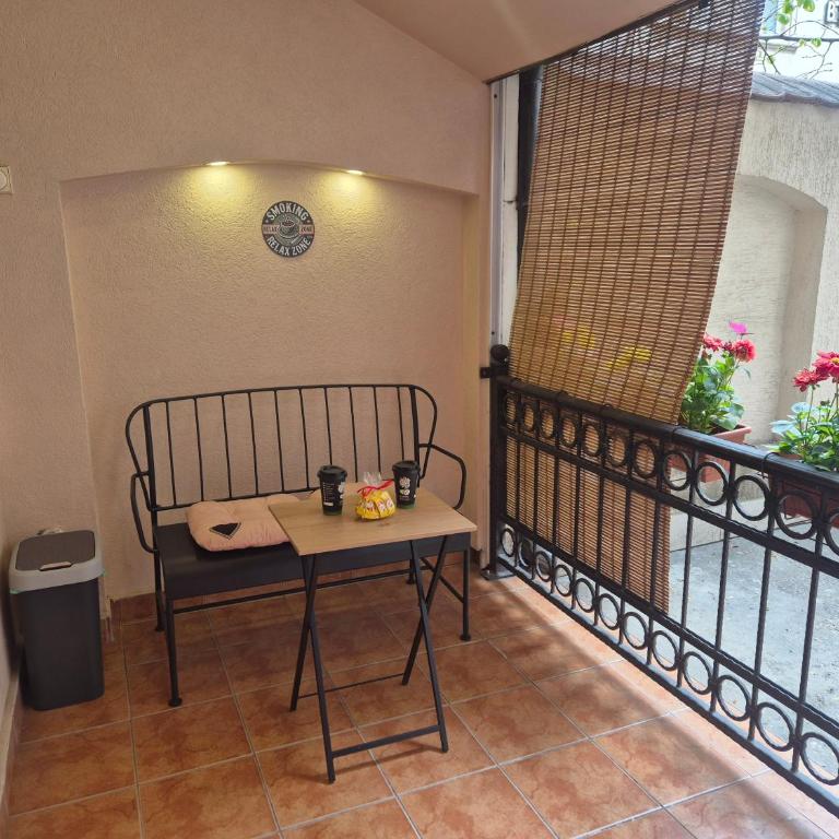 Vrapčići sa Vračara - Studio Apartment - 4