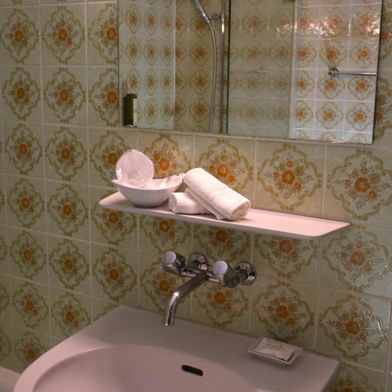 Hotel Cabana - Standard Doppelzimmer Ahorn - 9