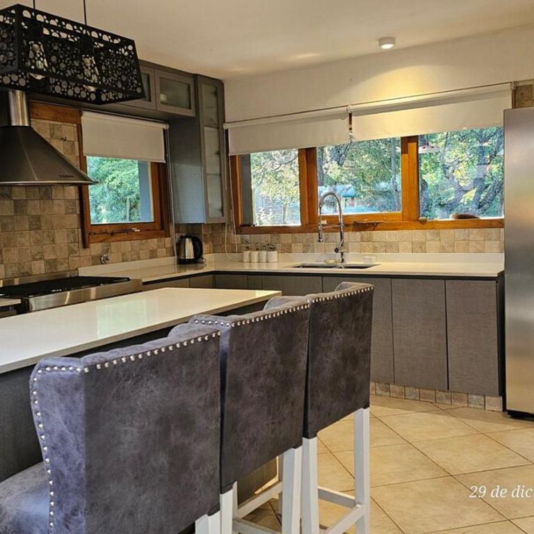 Alojamiento de Familia Bariloche Bustillo 11 - Casa de 5 dormitorios - 53