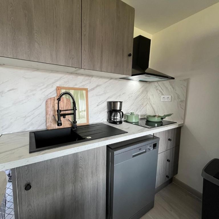 Ecrin Vue Mer - Piscine & Terrasse - Proche Plages - Studio - Vue sur Mer - 9