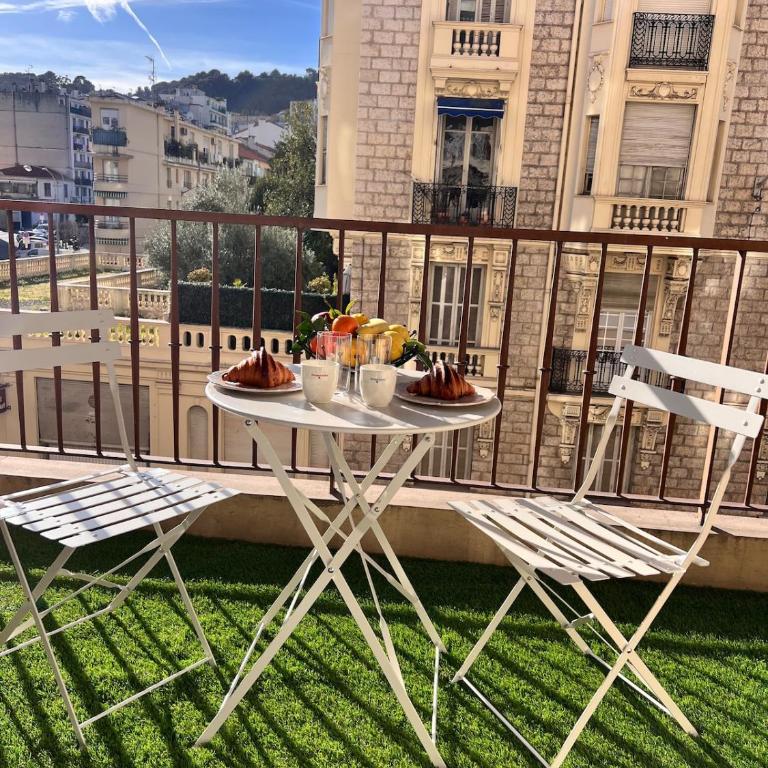 Charme niçois, 15min de la mer, 3 chambres, climatisation, terrasse - Appartement 3 Chambres - 14