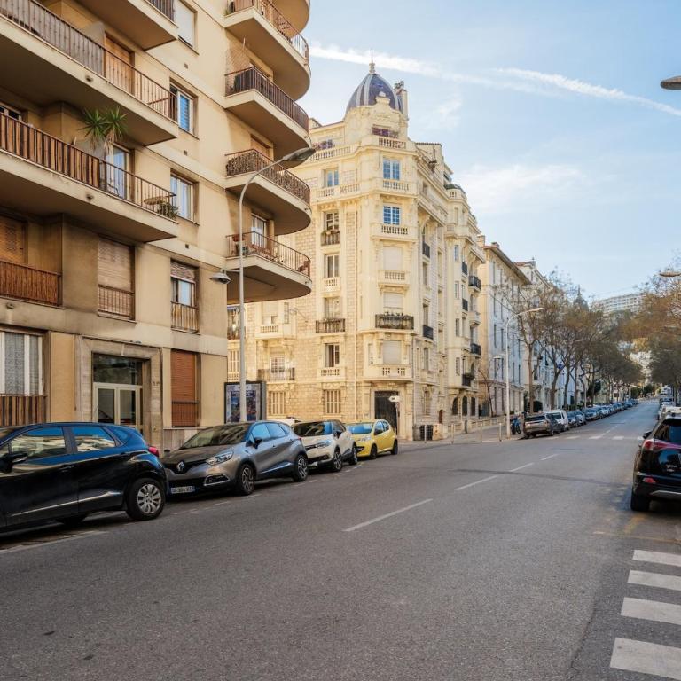 Charme niçois, 15min de la mer, 3 chambres, climatisation, terrasse - Appartement 3 Chambres - 80