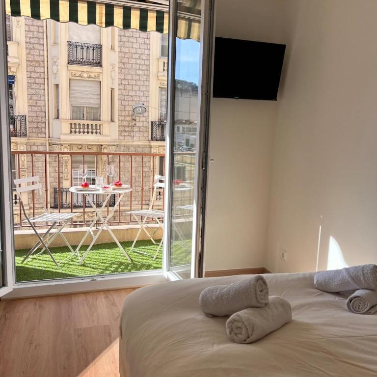 Charme niçois, 15min de la mer, 3 chambres, climatisation, terrasse - Appartement 3 Chambres - 43