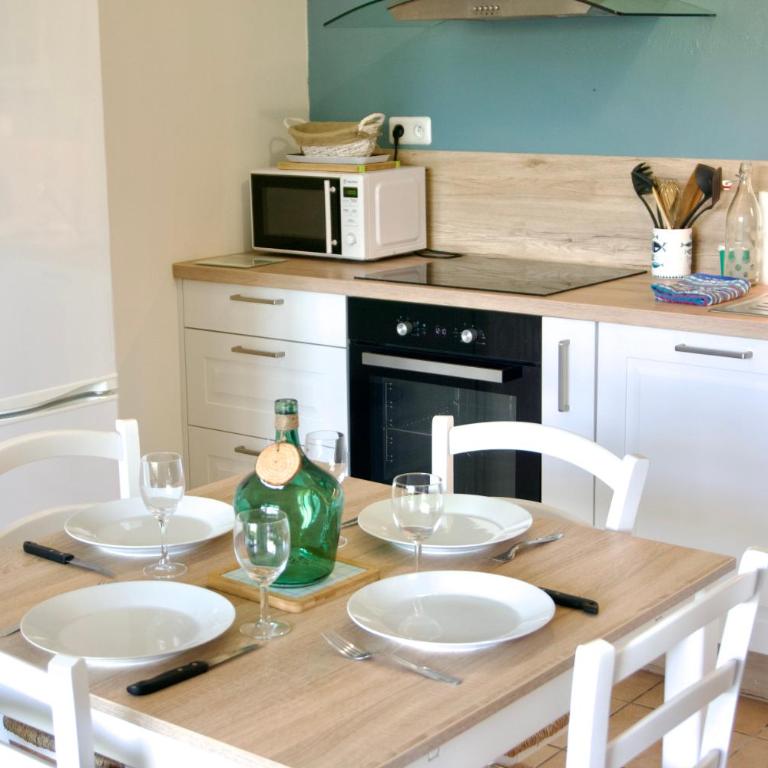 Les Océanes, Quartier Arago, au calme, plage & remblai à 1km, 4 pers - Apartment mit 1 Schlafzimmer - 3