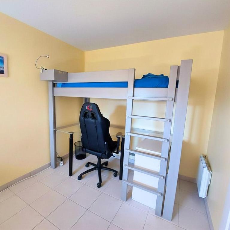 Balcon ensoleillé - Parking privé - Proche plage - Appartement 1 Chambre - 4
