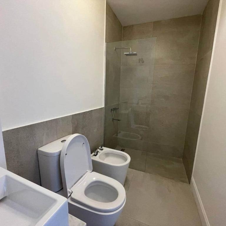Bella casa en Arelauquen - Casa de 5 dormitorios - 53