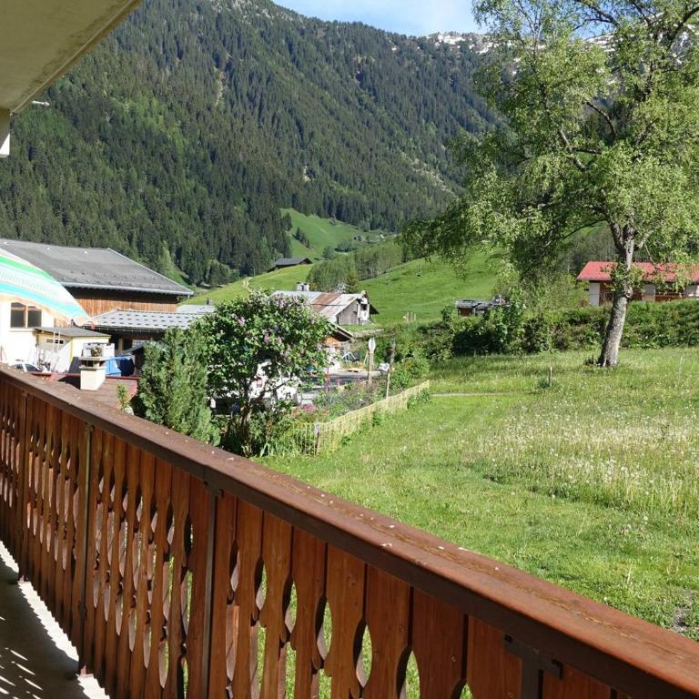 Appartement 6 pers. au pied des pistes, balcon sud, parking, ski, randonnées - Arêches, 2 étoiles - Appartement 2 Chambres - 13
