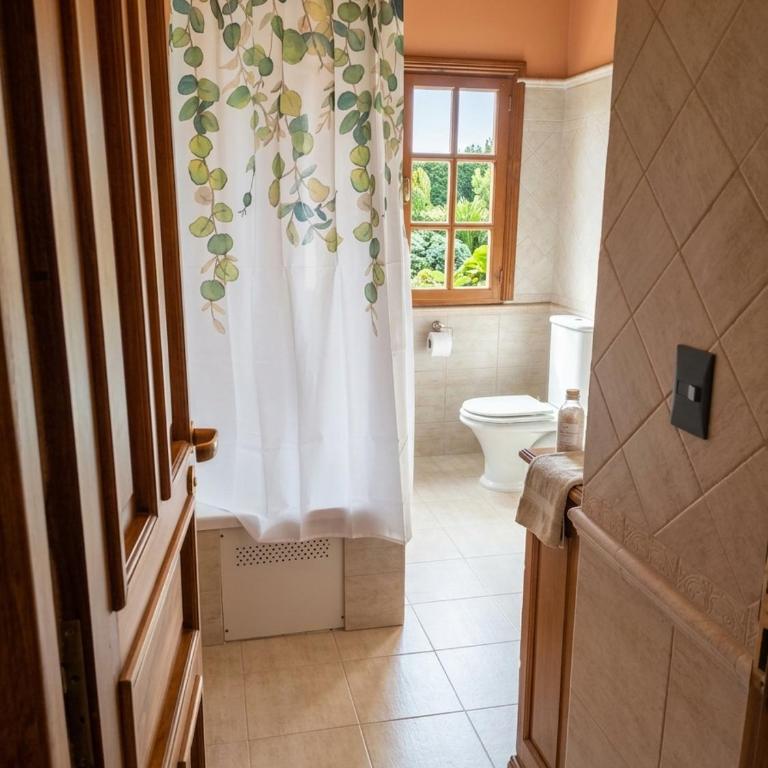 Casa premium - Jacuzzi, quincho y parque privado - Casa de 5 dormitorios - 53