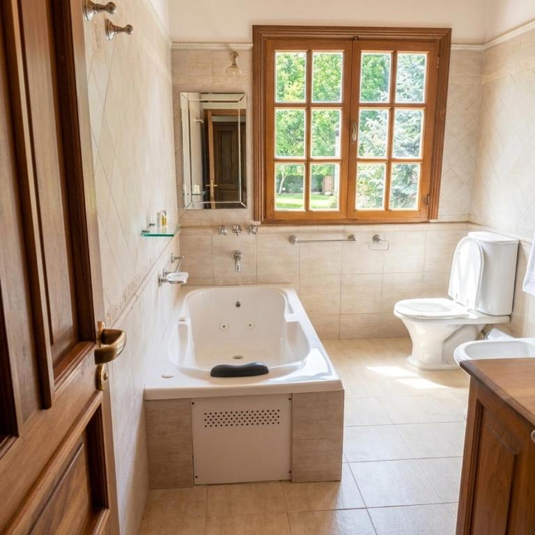 Casa premium - Jacuzzi, quincho y parque privado - Casa de 5 dormitorios - 50