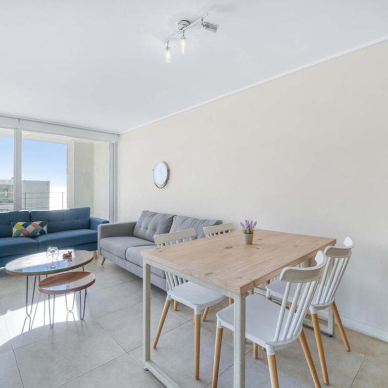 Coastal Vibe 2D Parking, Views and Desk - Two-Bedroom Apartment - 1
