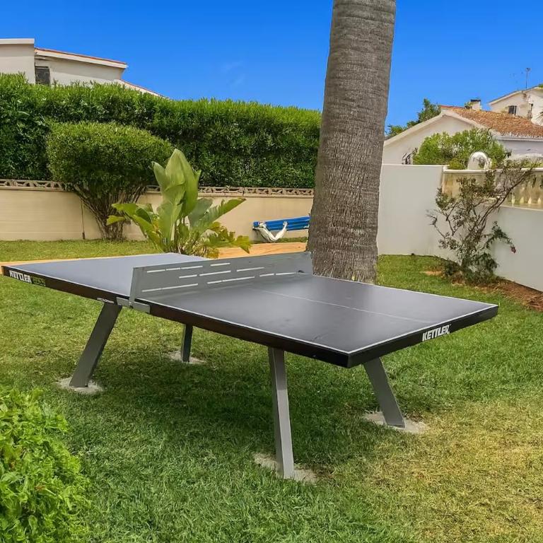 Beachside Villa for 12, 50m to Beach, Private Garden, BBQ, AC, Free WiFi and Parking - Villa con vistas al mar - 34