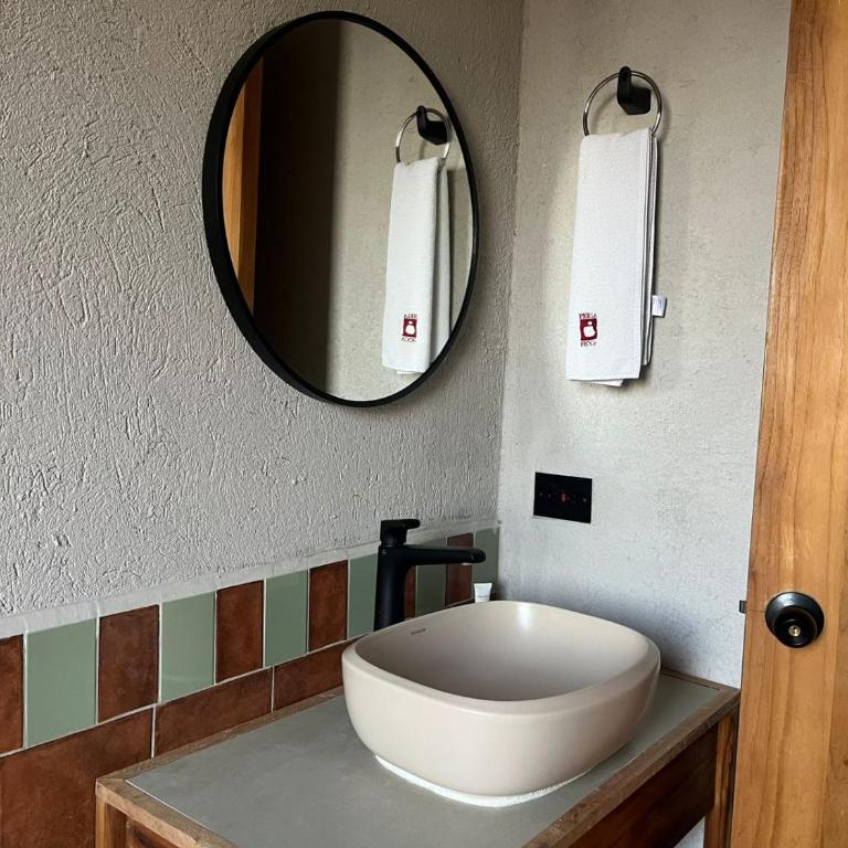 Perla Roca Hotel Boutique - Beach Front - Deluxe Villa - 11